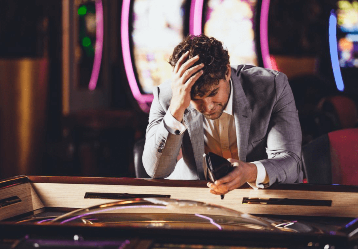 Live Roulette Systems Allow You To Make Cash Online Gaming