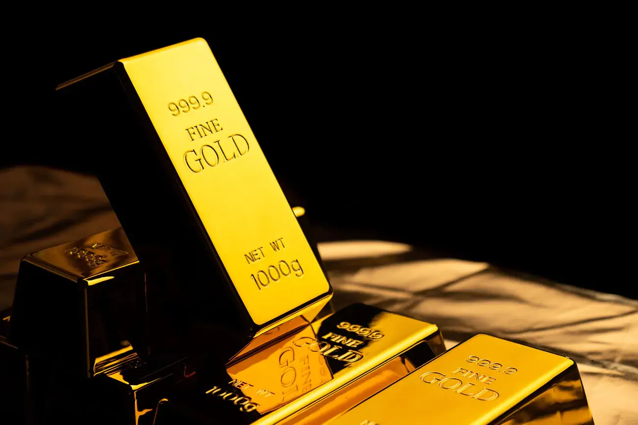 A Time-Tested Tune of Wealth: Investing in Gold Bullion