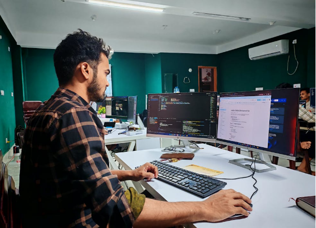 building construction lift